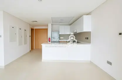 شقة - 2 غرف نوم - 2 حمامات للايجار في راديانت سكوير - مدينة الأضواء - جزيرة الريم - أبوظبي