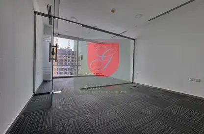 Office Space - Studio for rent in Tamani Art Tower - Business Bay - Dubai