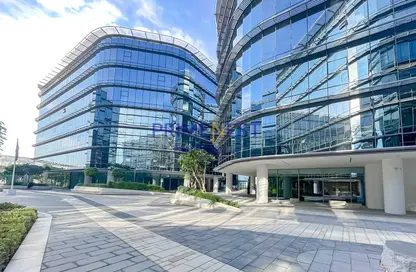 Whole Building - Studio for rent in Dubai Commercity - Umm Ramool - Dubai