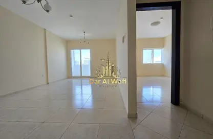 Apartment - 1 Bedroom - 2 Bathrooms for rent in Al Hafeet Tower 6 - Al Nahda - Sharjah