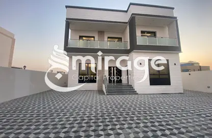 Villa - 5 Bedrooms - 7 Bathrooms for sale in Alreeman - Al Shamkha - Abu Dhabi