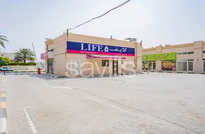 Retail - Studio for rent in Bu Tina - Al Sharq - Sharjah