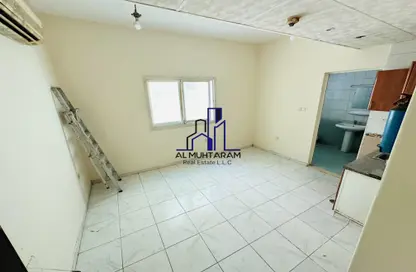 شقة - 1 حمام للايجار في طريق فاير ستاشن - مويلح - الشارقة