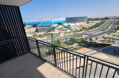 Apartment - 2 Bedrooms - 2 Bathrooms for sale in Waters Edge - Yas Island - Abu Dhabi