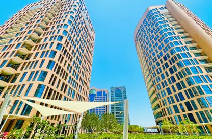 Apartment - 3 Bedrooms - 4 Bathrooms for rent in United Square - Al Khalidiya - Abu Dhabi