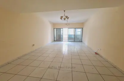 Empty Room image for: Apartment - 3 Bedrooms - 3 Bathrooms for rent in Al Safyia Building - Al Majaz - Sharjah, Image 1