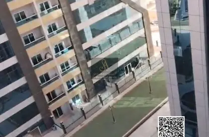 شقة - غرفة نوم - 2 حمامات للبيع في أورينت تاور 1 - أورينت تاور - البستان - عجمان