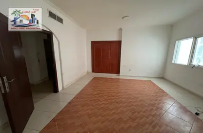 Apartment - 2 Bedrooms - 2 Bathrooms for rent in Al Mahatta - Al Qasimia - Sharjah