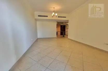 Apartment - 1 Bedroom - 1 Bathroom for rent in Falaknaz Building 4 - Al Barsha 1 - Al Barsha - Dubai