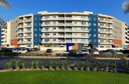 Apartment - 3 Bedrooms - 4 Bathrooms for sale in Tower 18 - Al Reef Downtown - Al Reef - Abu Dhabi