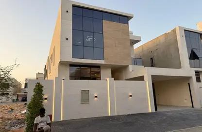 فيلا - 5 غرف نوم - 7 حمامات للبيع في قرية الاميرة - الياسمين - عجمان