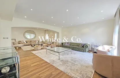 فيلا - 4 غرف نوم - 4 حمامات للايجار في ميدوز 1 - ميدوز - دبي