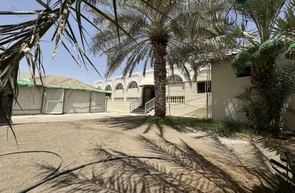 Villa - 4 Bedrooms - 3 Bathrooms for rent in Al Salamat - Al Ain