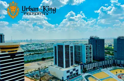 Apartment - Studio - 1 Bathroom for rent in SOL Bay - Business Bay - Dubai