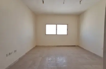 Apartment - Studio - 1 Bathroom for rent in Al Butina 9 Building - Al Butina - Sharjah