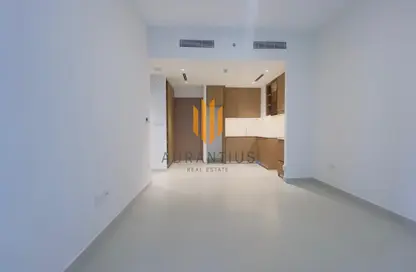 Apartment - 1 Bedroom - 1 Bathroom for rent in Cedar at Creek Beach Building 4 - Cedar at Creek Beach - Creek Beach - Dubai Creek Harbour (The Lagoons) - Dubai