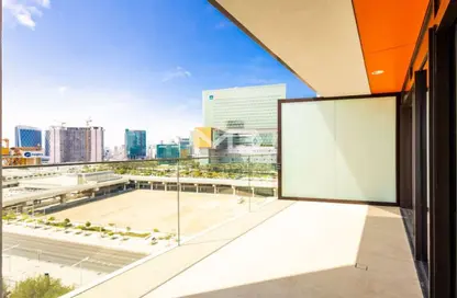 Balcony image for: Apartment - 1 Bedroom - 2 Bathrooms for rent in Maryah Plaza - Al Maryah - Abu Dhabi, Image 1