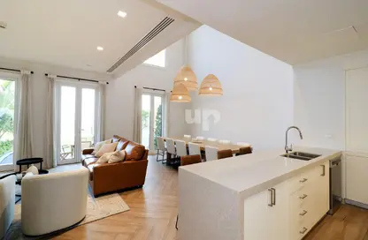 Villa - 3 Bedrooms - 4 Bathrooms for rent in Sur La Mer 2 - Sur La Mer - La Mer - Jumeirah - Dubai