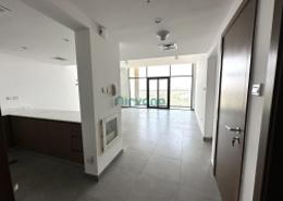 صورةردهة-ممر لـ: شقة - 2 غرف نوم - 3 حمامات للكراء في ذا ايدج - مجمع دبي للإستثمار - دبي, صورة 1