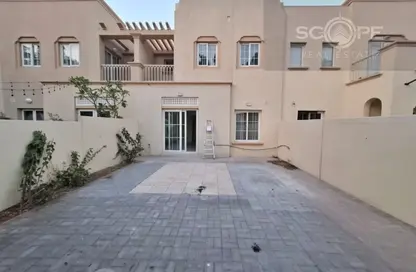 فيلا - 2 غرف نوم - 3 حمامات للايجار في الينابيع 12 - الينابيع - دبي