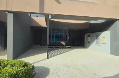 Townhouse - 2 Bedrooms - 4 Bathrooms for rent in Kaya - Masaar - Tilal City - Sharjah