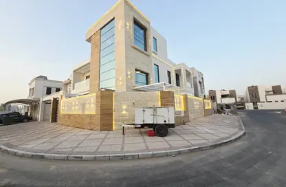 Villa - 5 Bedrooms - 7 Bathrooms for sale in Al Yasmeen 1 - Al Yasmeen - Ajman