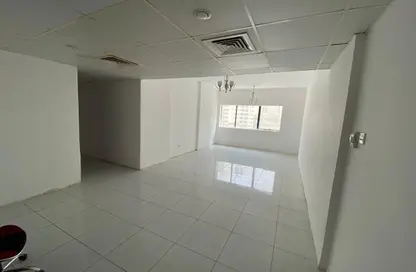 Apartment - 3 Bedrooms - 3 Bathrooms for rent in Al Majaz 2 - Al Majaz - Sharjah