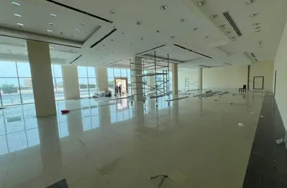 Full Floor - Studio - 2 Bathrooms for rent in Ajman 44 building - Al Hamidiya 1 - Al Hamidiya - Ajman