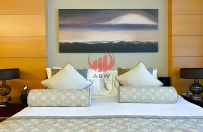 Apartment - Studio - 1 Bathroom for rent in The Address Dubai Mall - Downtown Dubai - Dubai