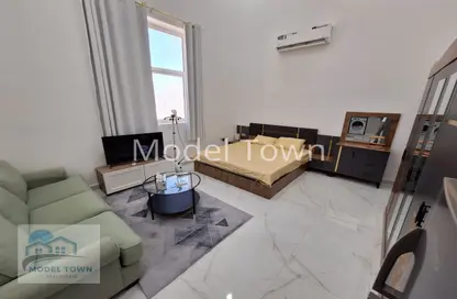 شقة - 1 حمام للايجار في مدينة الرياض - أبوظبي