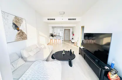 Apartment - 2 Bedrooms - 2 Bathrooms for rent in BLOOM TOWERS A - Bloom Towers - Jumeirah Village Circle - Dubai