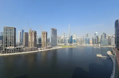 شقة - 2 غرف نوم - 3 حمامات للايجار في ميلينيوم بن غاطي ريزيدنسز - الخليج التجاري - دبي