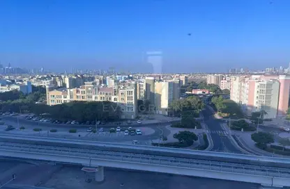 شقة - غرفة نوم - 2 حمامات للايجار في بيرلز من دانوب - الفرجان - دبي