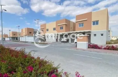 Villa - 4 Bedrooms - 6 Bathrooms for rent in Manazel Al Reef 2 - Al Samha - Abu Dhabi