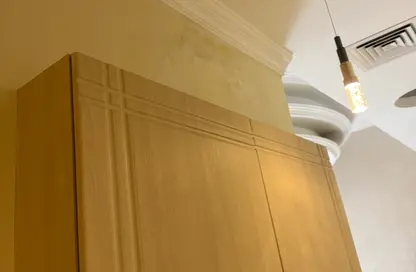 شقة - 1 حمام للايجار في زهور 2 - الزاهية - تجارية مويلح - الشارقة