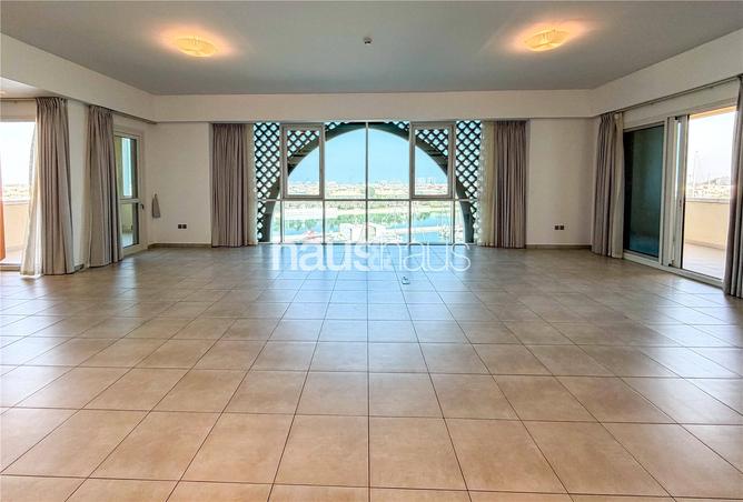 15714692 - صورة العقار 2