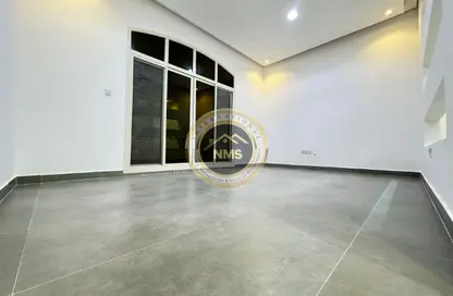 Apartment - 1 Bedroom - 1 Bathroom for rent in Hadbat Al Zafranah - Muroor Area - Abu Dhabi