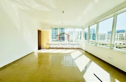 Apartment - 3 Bedrooms - 4 Bathrooms for rent in Al Firdous Street - Tourist Club Area - Abu Dhabi