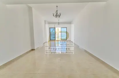 Apartment - 2 Bedrooms - 3 Bathrooms for rent in Lulu Building - Al Barsha 1 - Al Barsha - Dubai