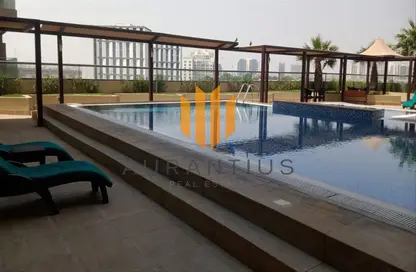 صورة لـ حوض سباحة شقة - 1 حمام للايجار في العزيزي روي المتوسطي - الفرجان - دبي ، صورة رقم 1