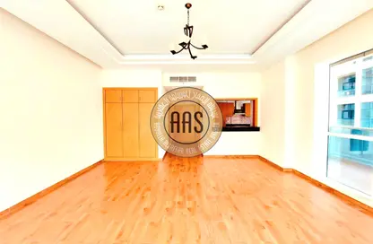 Apartment - Studio - 1 Bathroom for rent in Dubai Star Building - Al Nahda 1 - Al Nahda - Dubai
