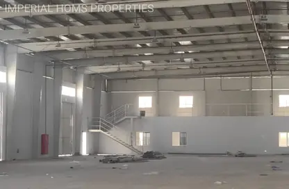 Warehouse - Studio - 2 Bathrooms for rent in Umm Al Thuoob - Umm Al Quwain