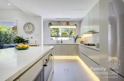 Villa - 3 Bedrooms - 3 Bathrooms for sale in Springs 11 - The Springs - Dubai