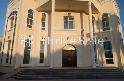 Villa - 5 Bedrooms - 6 Bathrooms for rent in Al Goze Building - Al Quoz 1 - Al Quoz - Dubai