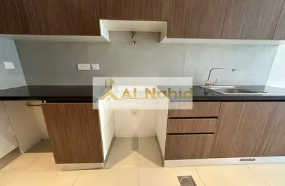 Apartment - 1 Bathroom for rent in Sun Point Dubai - Dubai Production City (IMPZ) - Dubai