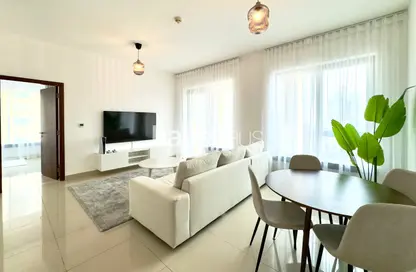 Apartment - 1 Bedroom - 2 Bathrooms for sale in 29 Burj Boulevard Tower 1 - 29 Burj Boulevard - Downtown Dubai - Dubai