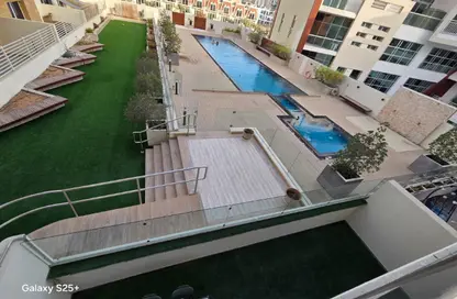 شقة - غرفة نوم - 2 حمامات للايجار في اوكسفورد ريزيدينس - قرية الجميرا سركل - دبي