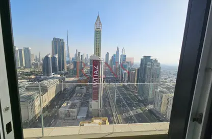 Apartment - 1 Bedroom - 1 Bathroom for rent in Maze Tower - Sheikh Zayed Road - Dubai