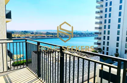 Apartment - 2 Bedrooms - 3 Bathrooms for rent in Waters Edge - Yas Island - Abu Dhabi