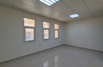 شقة - غرفة نوم - 1 حمام للايجار في عود بن سجحان - المويجي - العين